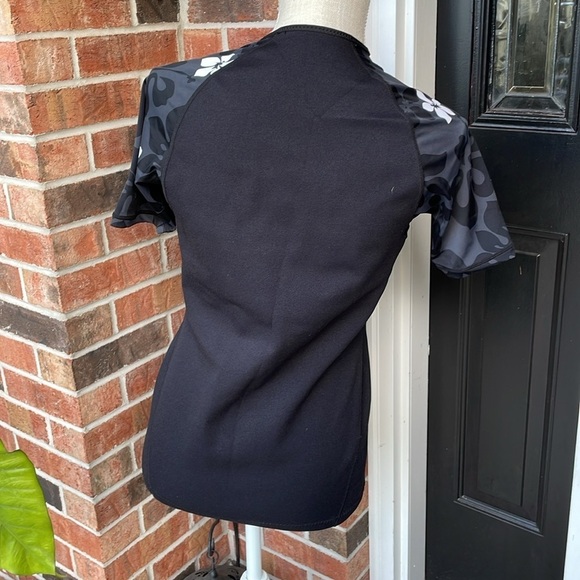 Tribord Neoprene‎ Short Sleeve Zip-Up Top - Picture 5 of 8